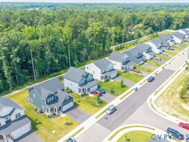 2006 Enon Station Dr, Chester, VA 23836
