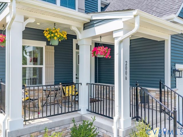 2006 Enon Station Dr, Chester, VA 23836
