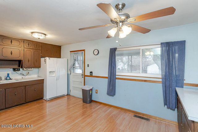 2448 Norma Place, Northwood, OH 43619