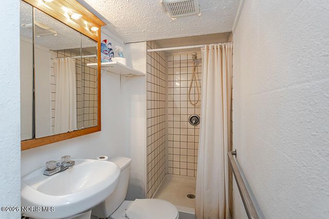 2448 Norma Place, Northwood, OH 43619