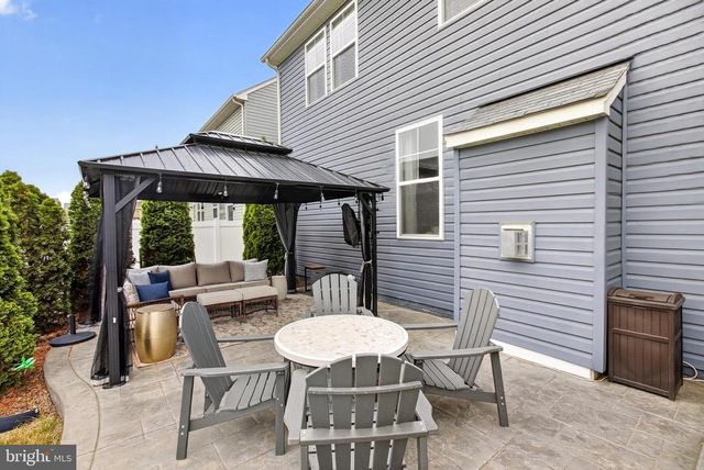 2110 CHAMPIONS WAY, Fredericksburg, VA 22408