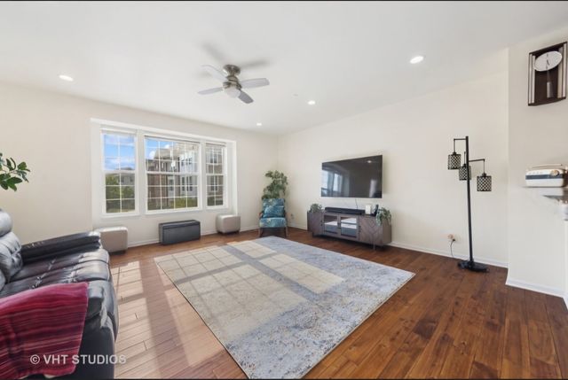 85 Marcel Lane, Schaumburg, IL 60194