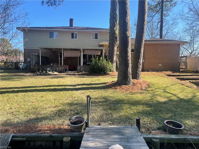 3408 Shoreline DR, Portsmouth, VA 23703