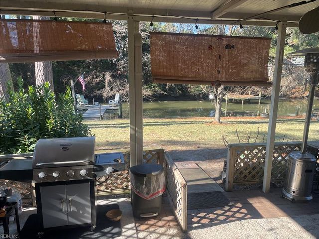 3408 Shoreline DR, Portsmouth, VA 23703