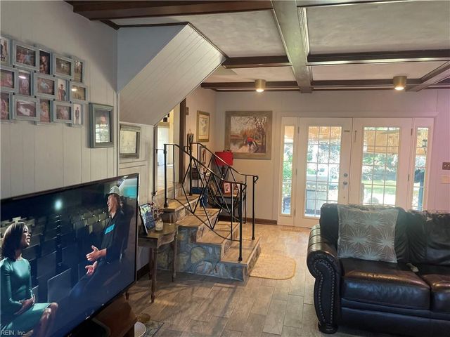 3408 Shoreline DR, Portsmouth, VA 23703