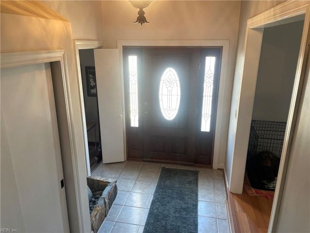 3408 Shoreline DR, Portsmouth, VA 23703