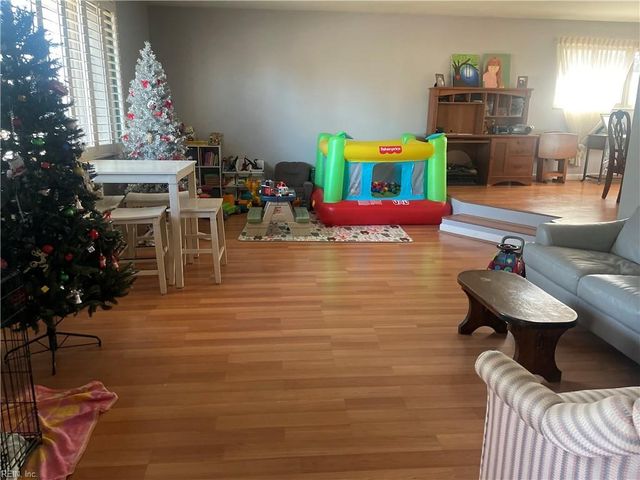 3408 Shoreline DR, Portsmouth, VA 23703