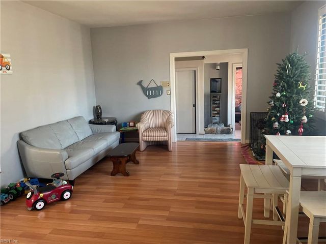 3408 Shoreline DR, Portsmouth, VA 23703