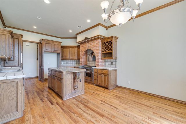 10901 Winelake Drive, Oklahoma City, OK 73170