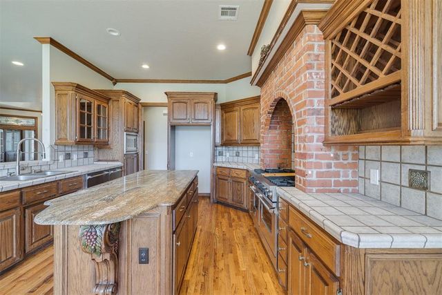10901 Winelake Drive, Oklahoma City, OK 73170