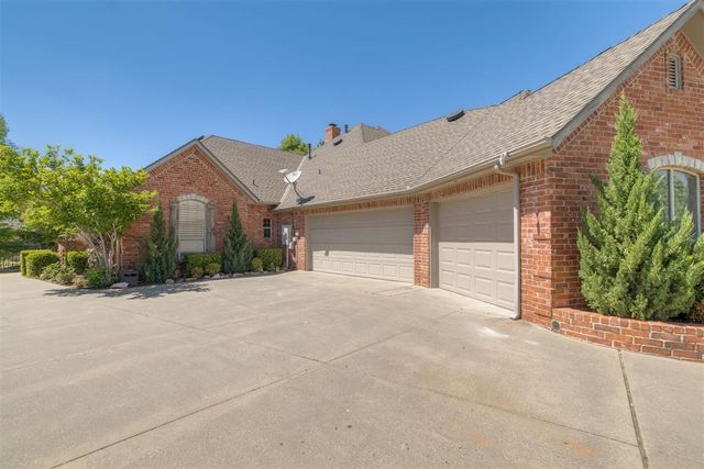 10901 Winelake Drive, Oklahoma City, OK 73170