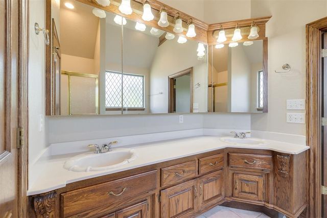 10901 Winelake Drive, Oklahoma City, OK 73170
