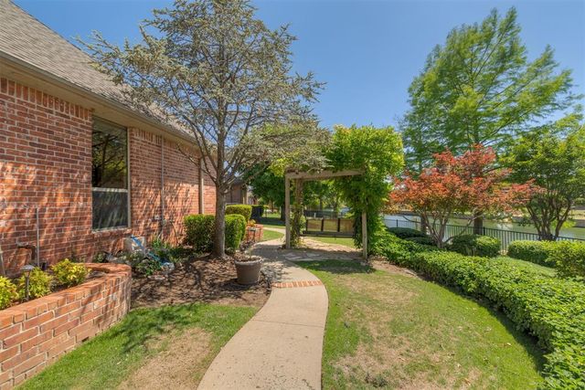 10901 Winelake Drive, Oklahoma City, OK 73170