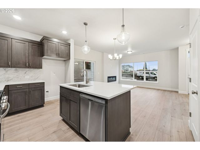 3319 Se Triumph Ave, Hillsboro, OR 97123