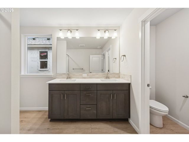 3319 Se Triumph Ave, Hillsboro, OR 97123