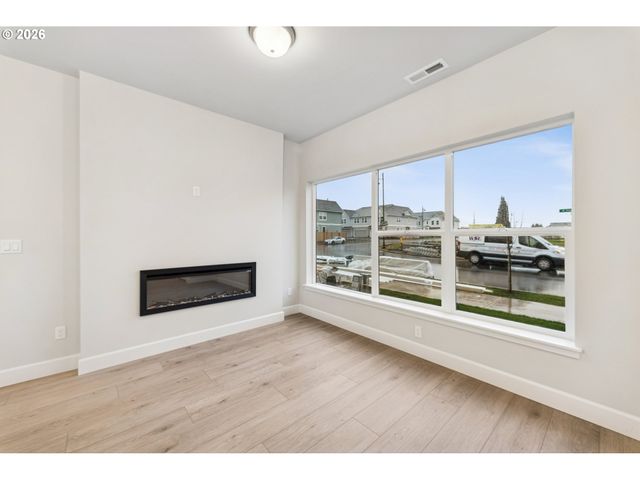 3319 Se Triumph Ave, Hillsboro, OR 97123