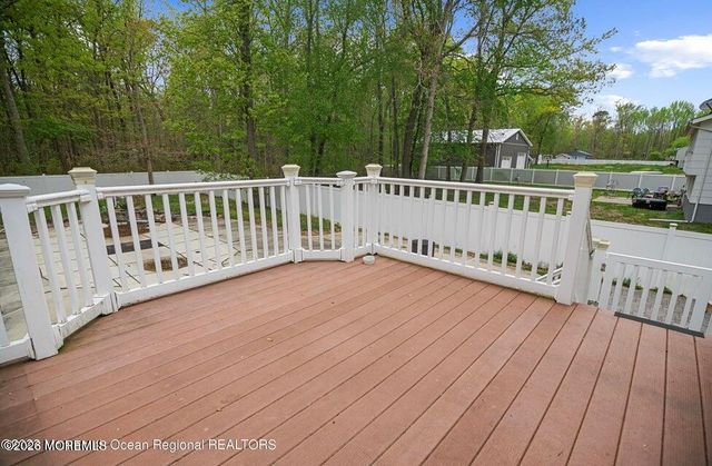 46 Walter Drive, Jackson, NJ 08527