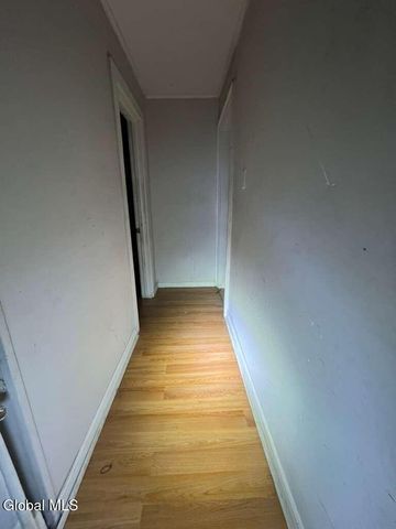 562 2nd Avenue, Troy, NY 12182