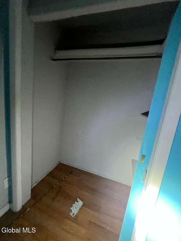 562 2nd Avenue, Troy, NY 12182