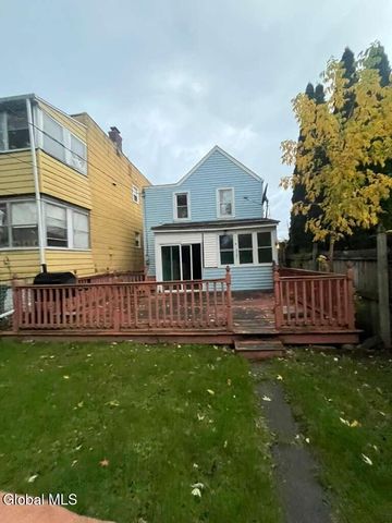 562 2nd Avenue, Troy, NY 12182