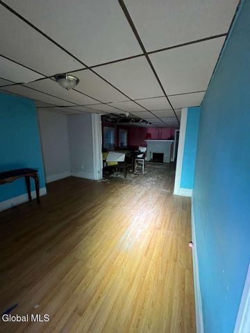 562 2nd Avenue, Troy, NY 12182