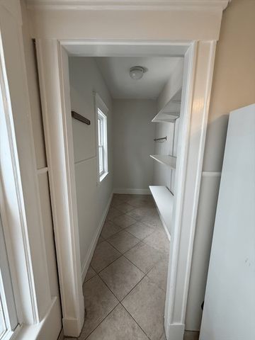 65 Rogers Ave 1, Somerville, MA 02144