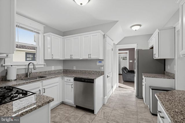 60 N GIRARD ST, Woodbury, NJ 08096