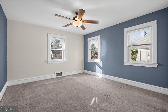 60 N GIRARD ST, Woodbury, NJ 08096