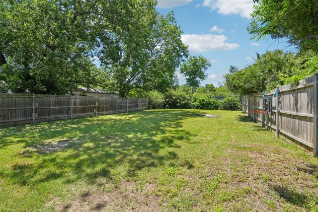 312 Robertson Street, Denton, TX 76205