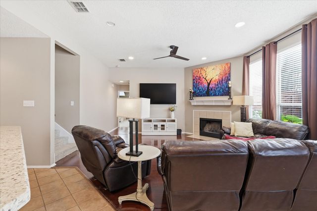 4401 Lakeside Drive, The Colony, TX 75056