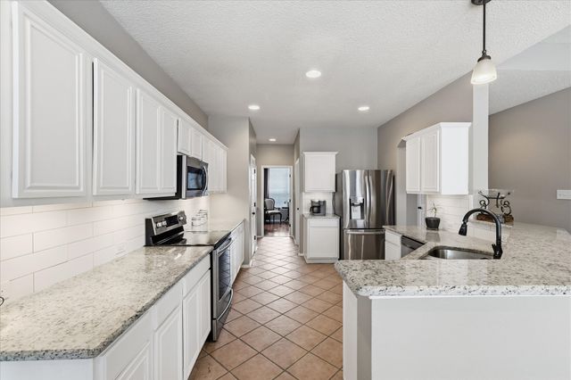 4401 Lakeside Drive, The Colony, TX 75056