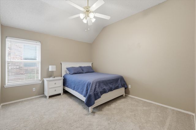 4401 Lakeside Drive, The Colony, TX 75056