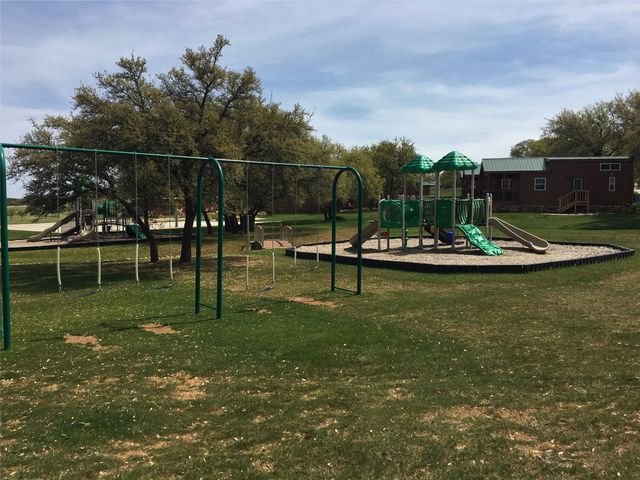891 Safe Harbor Drive, Brownwood, TX 76801