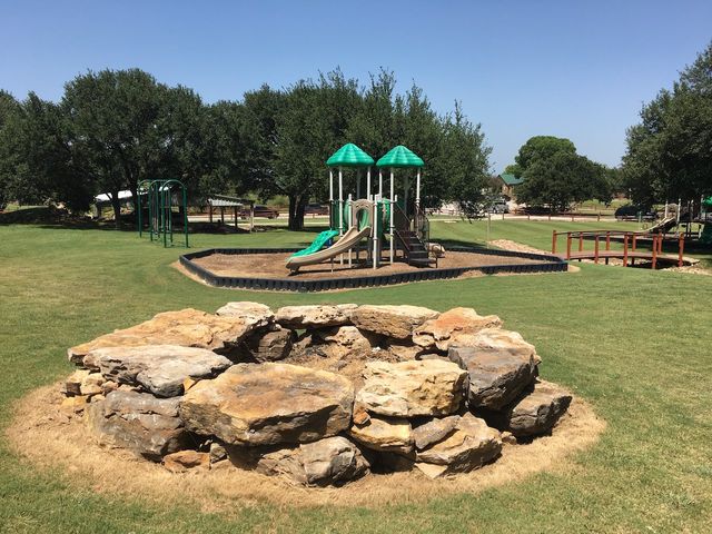 891 Safe Harbor Drive, Brownwood, TX 76801