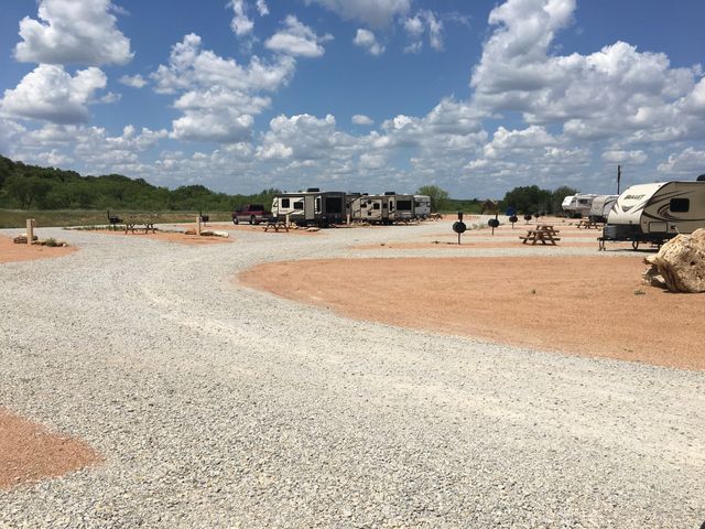 891 Safe Harbor Drive, Brownwood, TX 76801