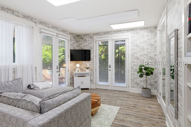 9 Mimosa St, Hilton Head Island, SC 29928
