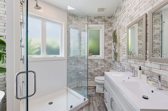 9 Mimosa St, Hilton Head Island, SC 29928