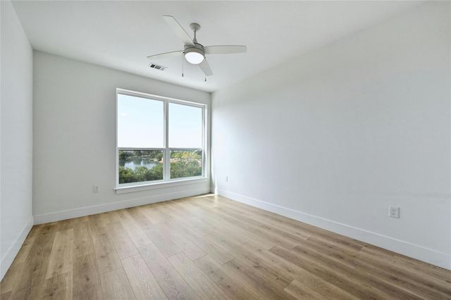 1701 Simond Ave 323, Austin, TX 78723