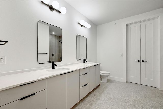 1701 Simond Ave 323, Austin, TX 78723