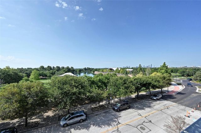 1701 Simond Ave 323, Austin, TX 78723