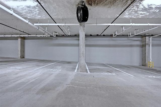 1701 Simond Ave 323, Austin, TX 78723