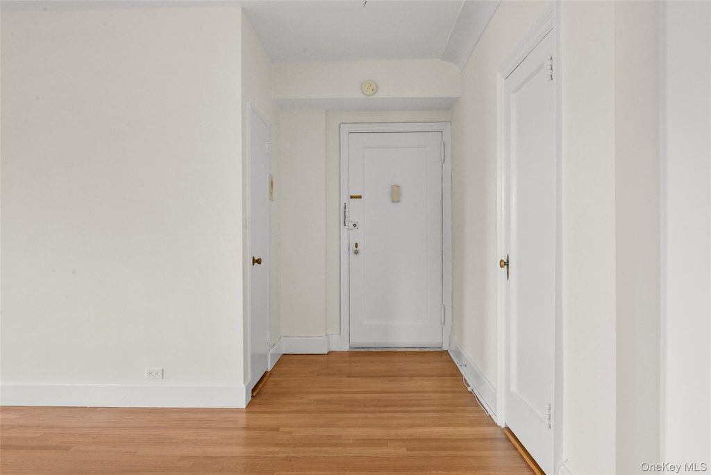 16 N Chatsworth Avenue 712, Larchmont, NY 10538 — photo 4