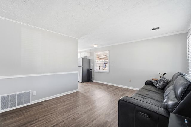 262 Saint Christopher Lane, Columbus, OH 43213