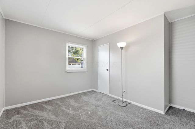 262 Saint Christopher Lane, Columbus, OH 43213