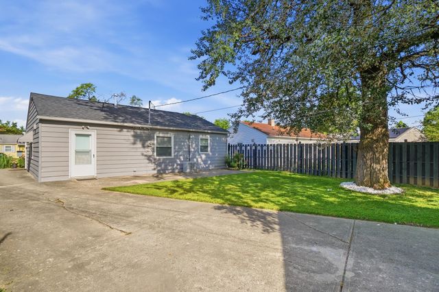 262 Saint Christopher Lane, Columbus, OH 43213