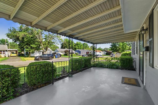 262 Saint Christopher Lane, Columbus, OH 43213