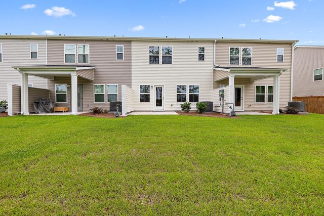391 Tiliwa Street, Summerville, SC 29486