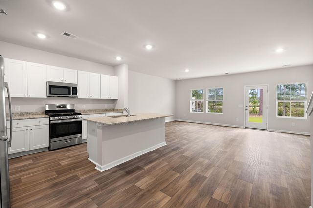 391 Tiliwa Street, Summerville, SC 29486