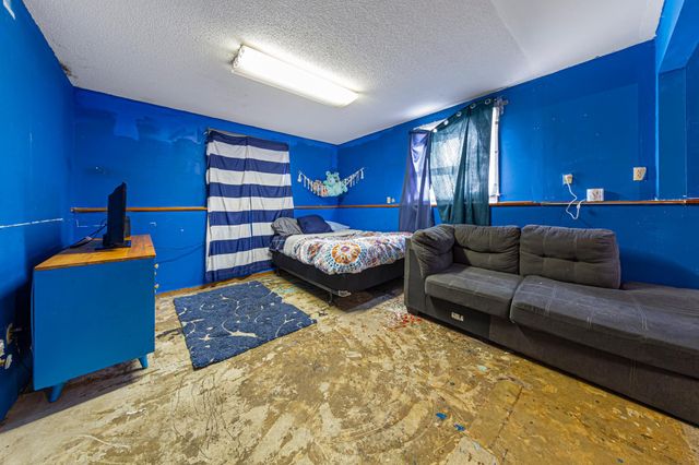 1020 Swanhill Drive, Albert Lea, MN 56007