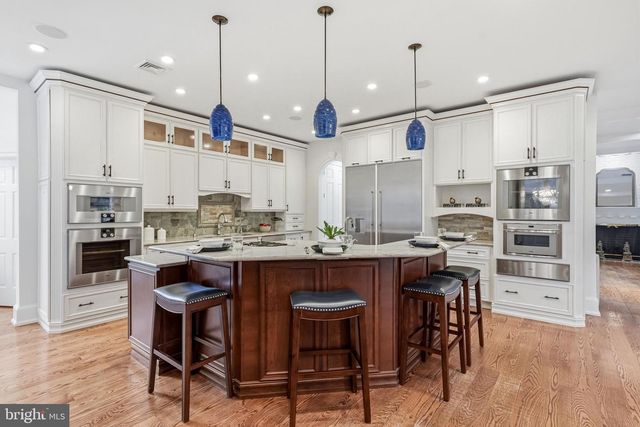 41 TUNBRIDGE RD, Haverford, PA 19041